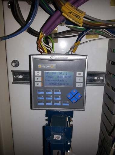 unitronics v130 canbus
